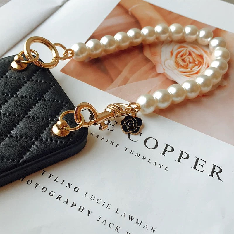 Pearl Camellia phone case and chain