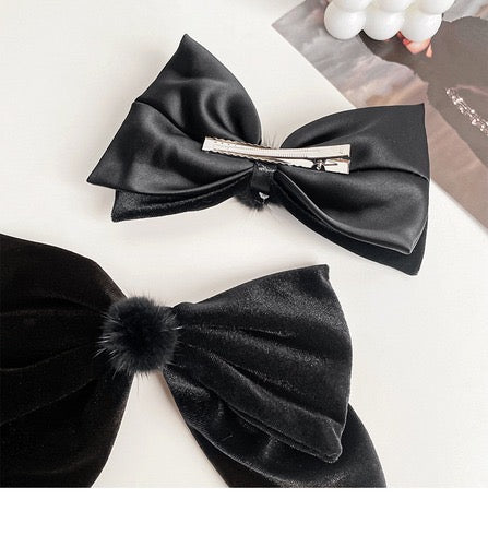 Black Velvet Bow